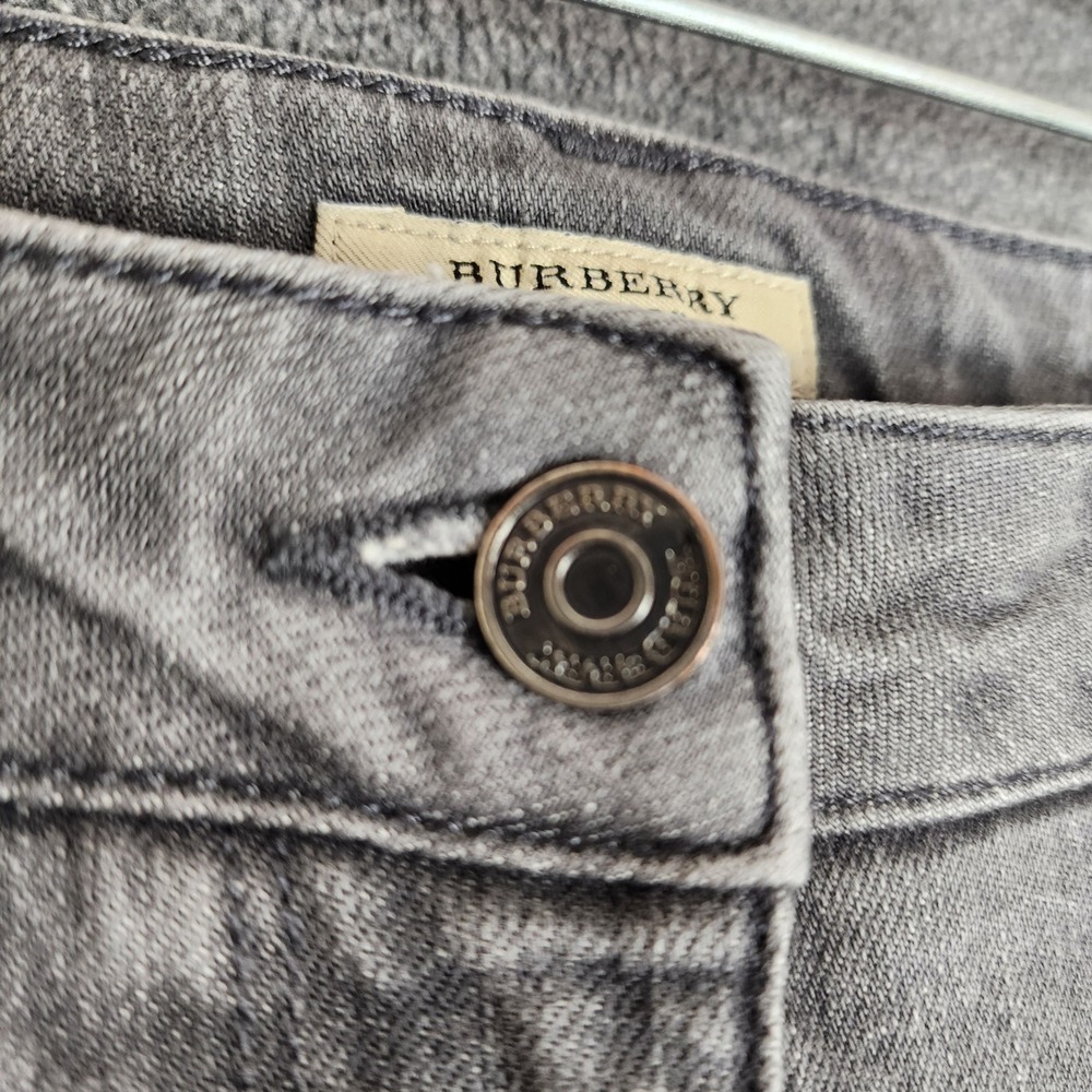Burberry London Grey Straight Leg Jeans Chain Detail Knightsbridge Denim Womens - Picture 3 of 12